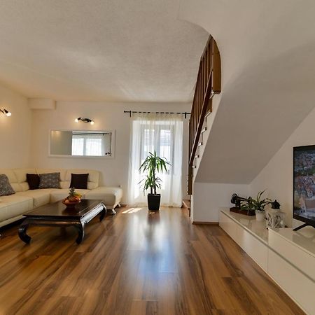 Apartman Ciciliani Trogir Ngoại thất bức ảnh