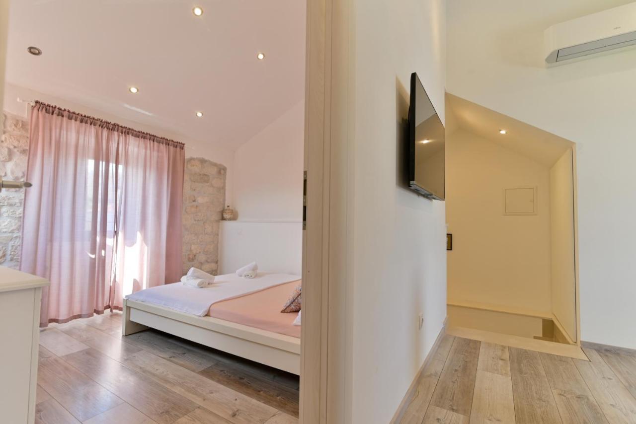 Apartman Ciciliani Trogir Ngoại thất bức ảnh