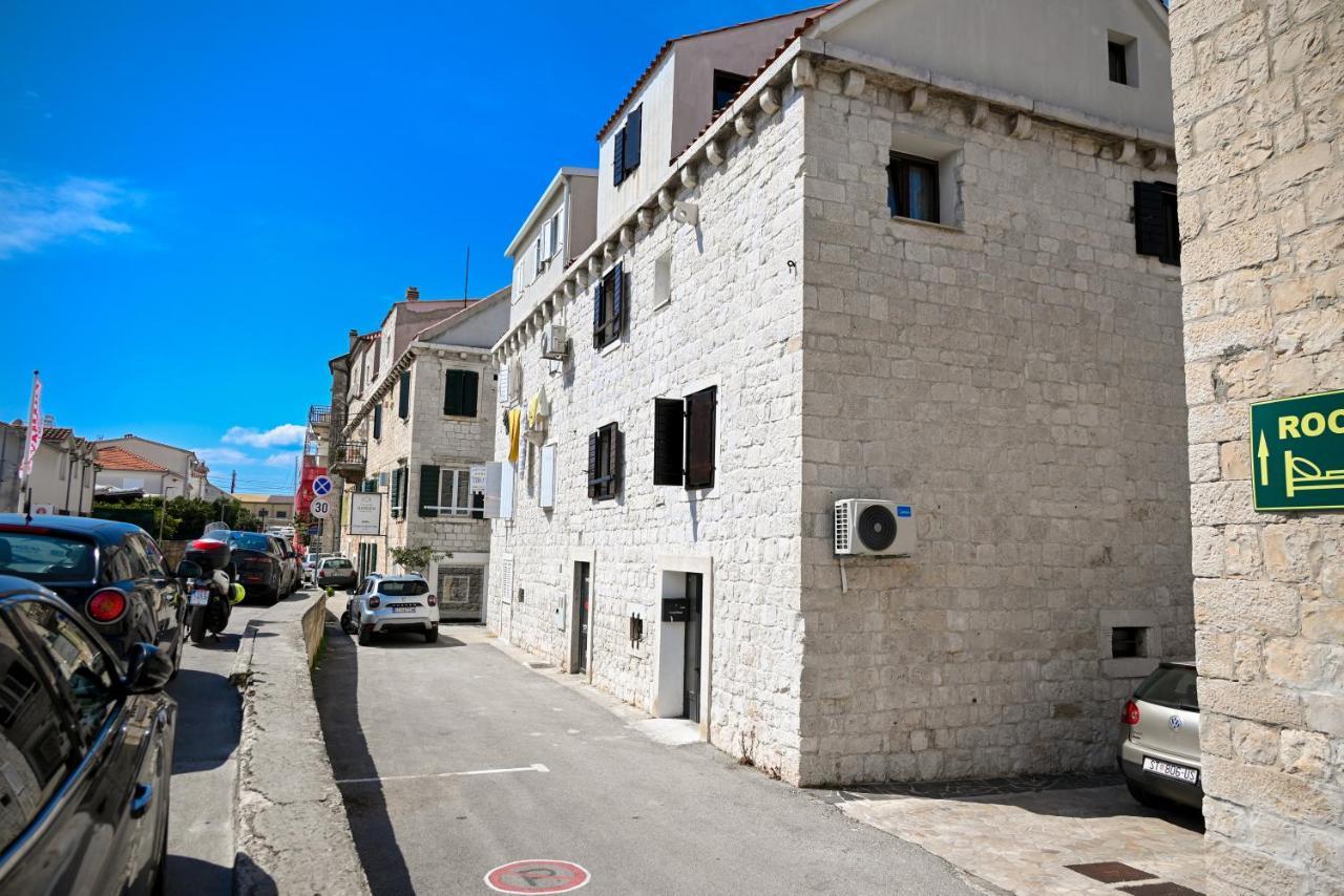 Apartman Ciciliani Trogir Ngoại thất bức ảnh
