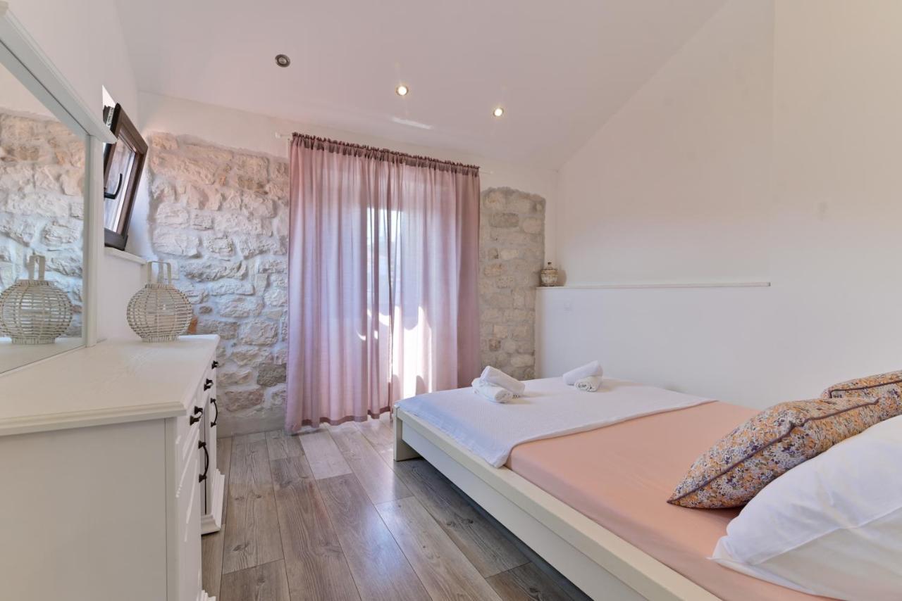 Apartman Ciciliani Trogir Ngoại thất bức ảnh